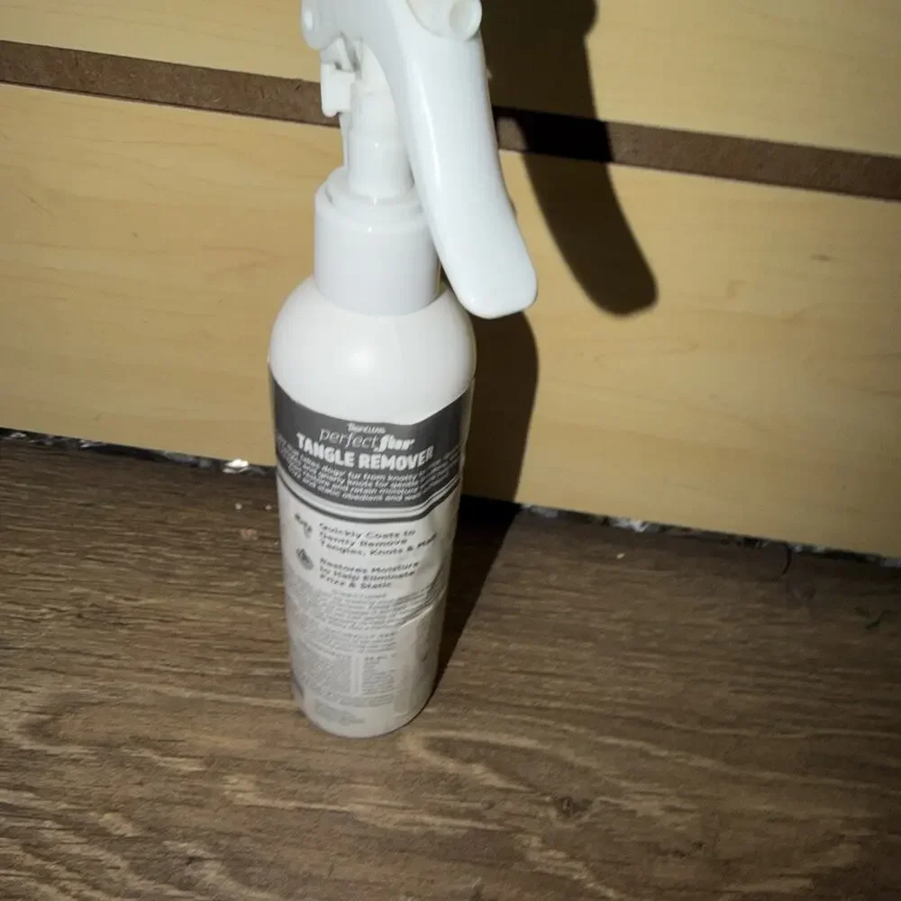 Perfect FurDetangler Spray for Dogs - Made in USA - Detangling & Dematting Formu